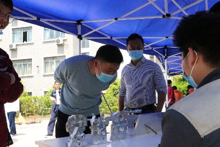 图片 7 图片 7