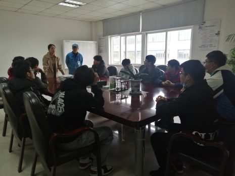 D:\桌面文件\20技师班下企业交流\TVFQ@]1IS]N_Y9YMPDVT86B.jpg